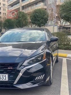 نيسان ألتيما